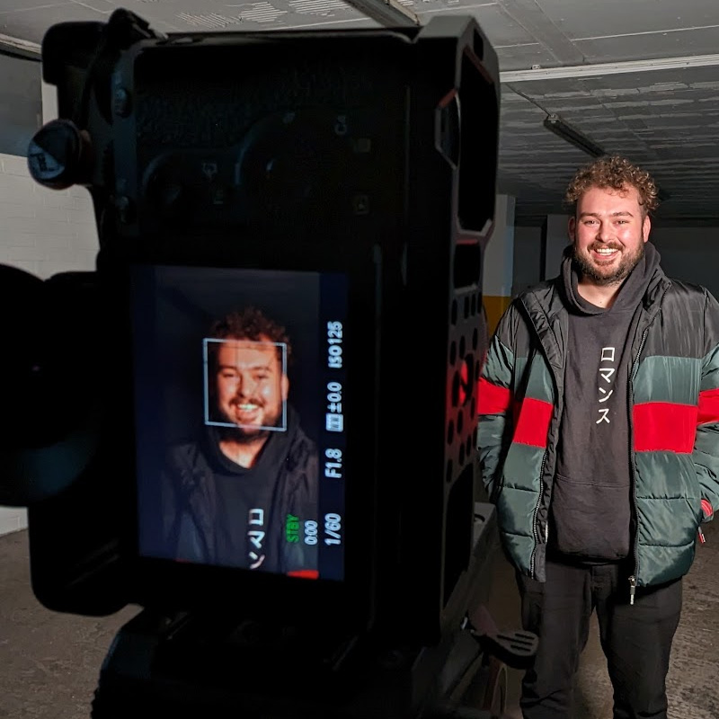 Dan in Photoshoot