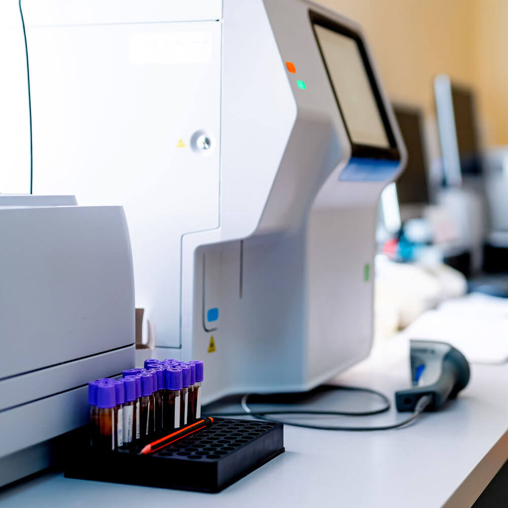 LIS Integration - image of medical device in lab