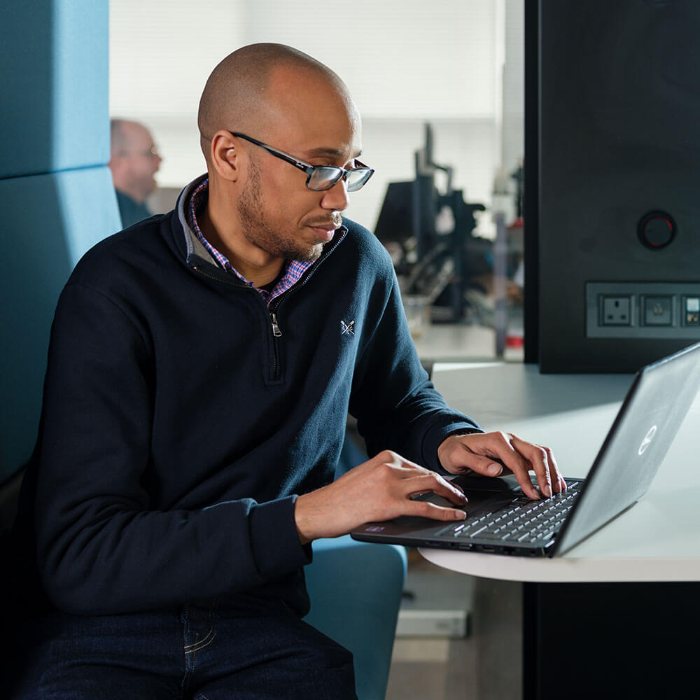 Clinson on computer