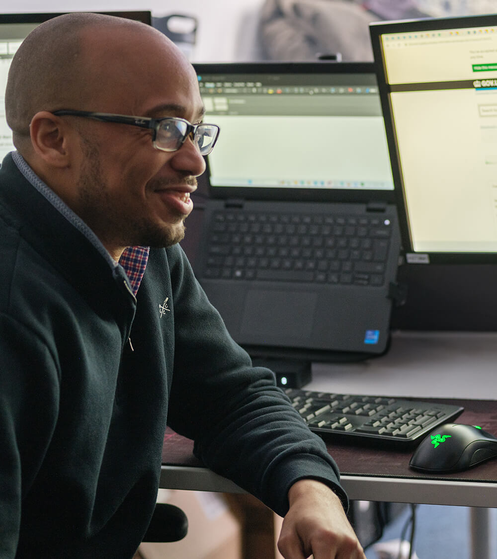 Clinson - Tech IT Engineer